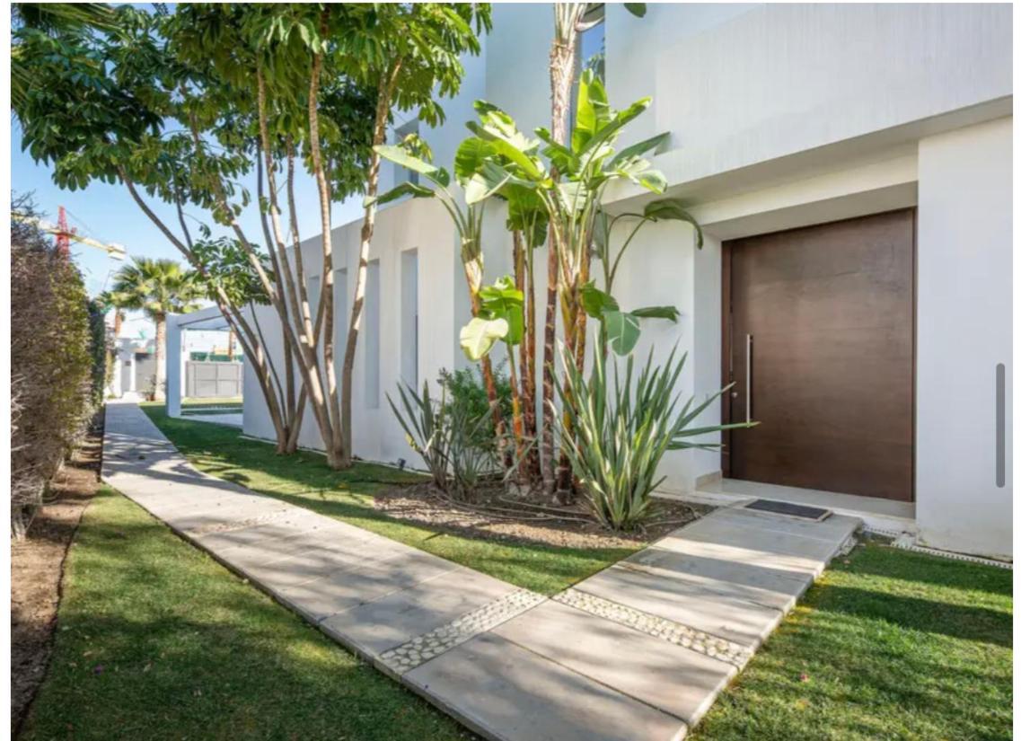 Magnifique Villa Contemporaine Marbella Exterior photo